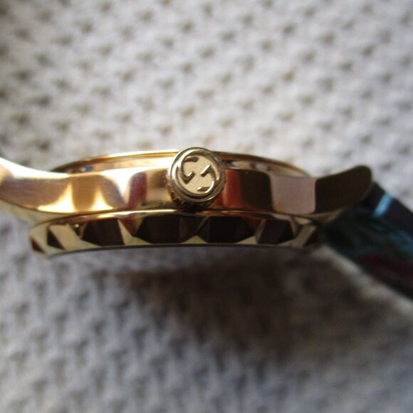 GUCCI G-Timeless Aqua Floral Print Women's Watch, YA1264085, Made in Switzerland - Picture 7 of 8